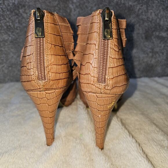 Libby Edelman Women's Gato‎ Cage Heels Stiletto Open Toe Size 7.5M Mauve Fairy - Picture 4 of 10